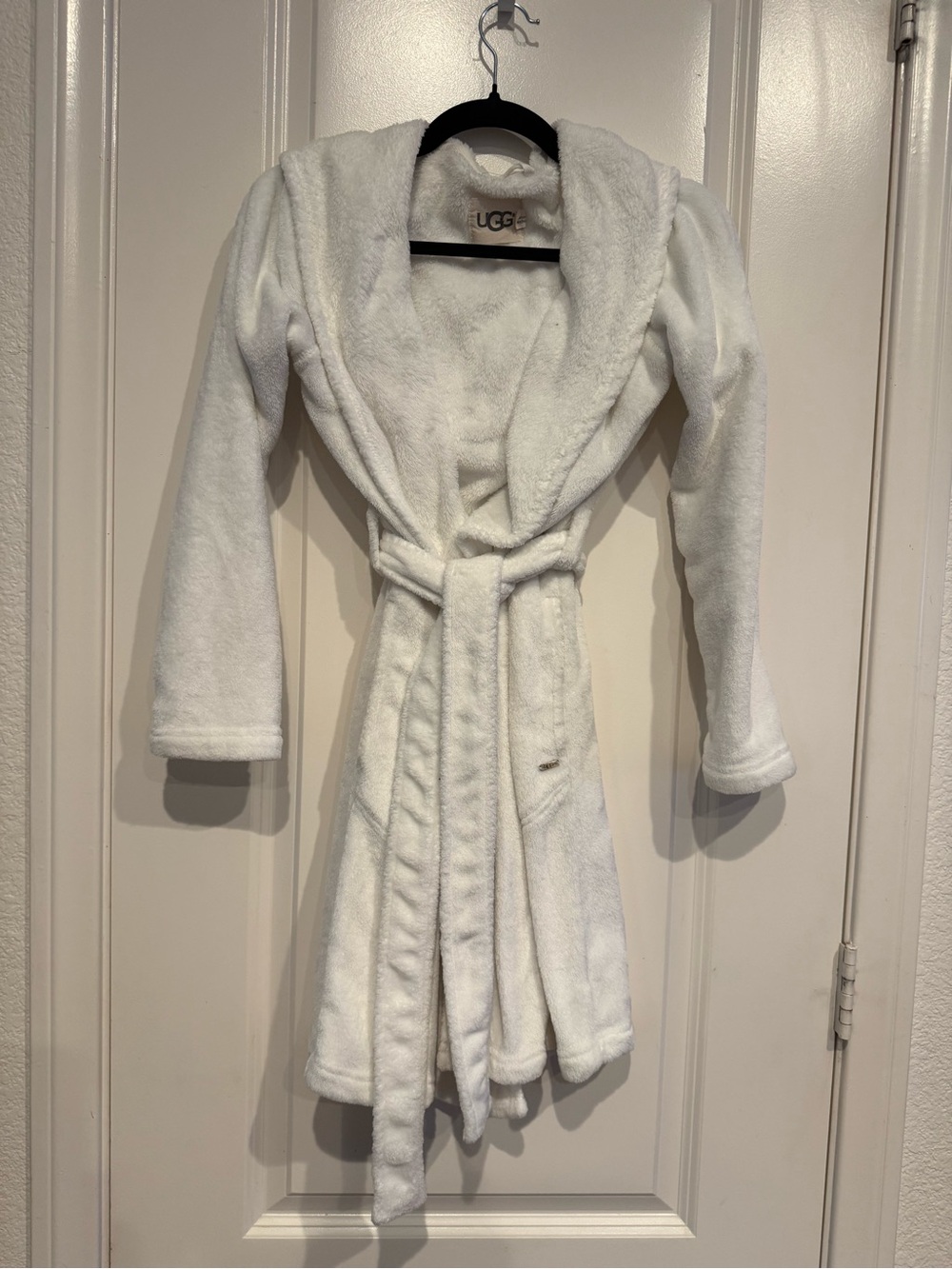 UGG Plush Cream Hooded Robe with Logo Tag